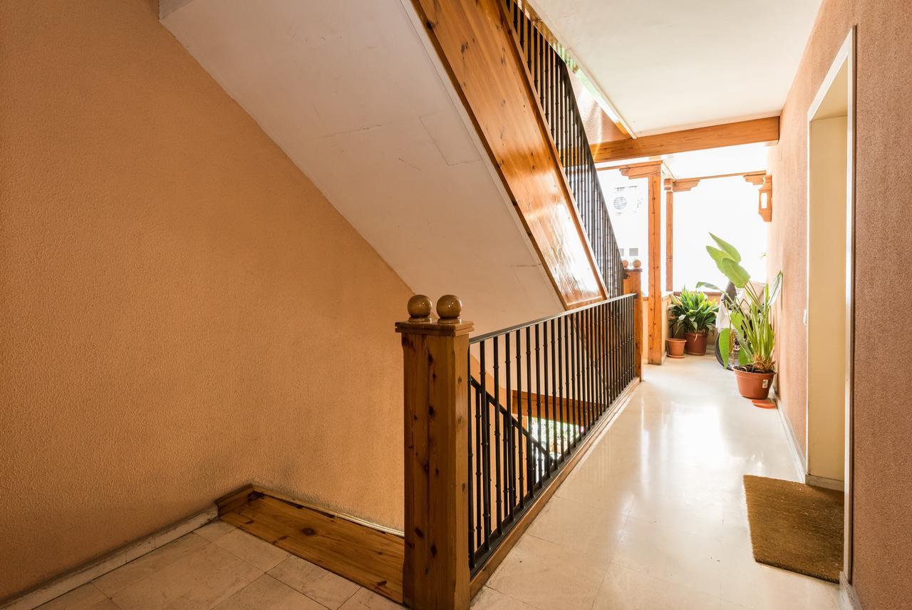Apartment Piso En Edificio Barroco Madrid. *